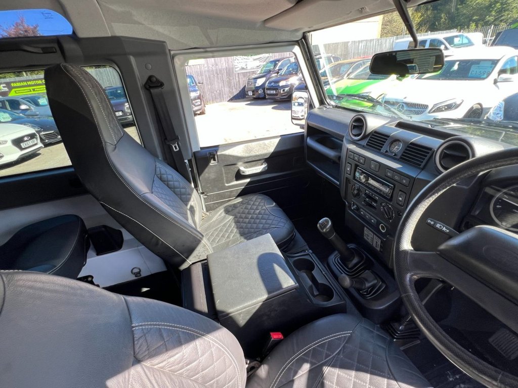 Used Land Rover Defender 2014 for sale - 72287944: Photo 24