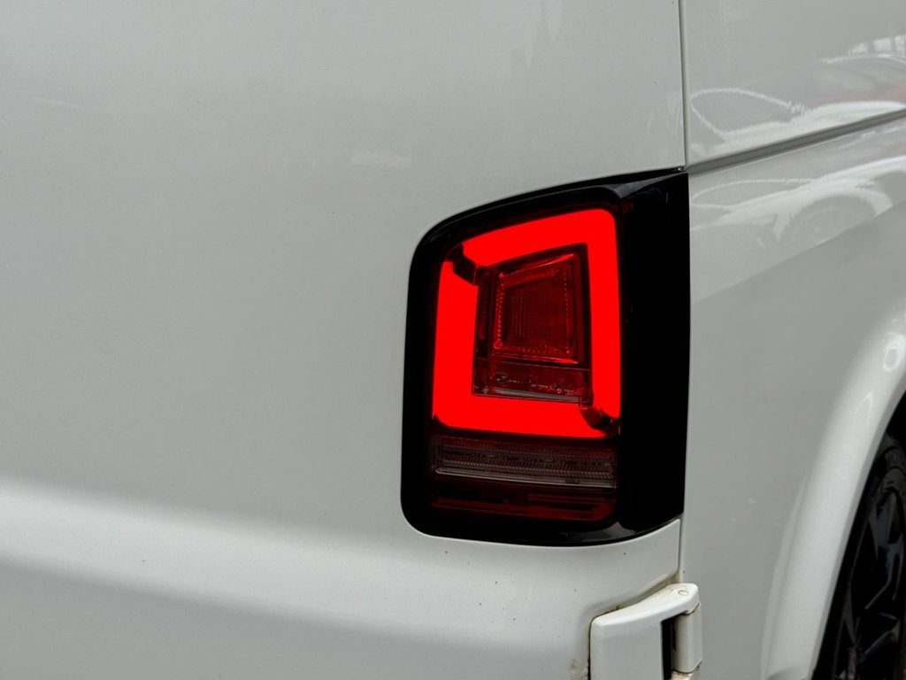 Used Volkswagen Transporter 2014 for sale - 76768772: Photo 10