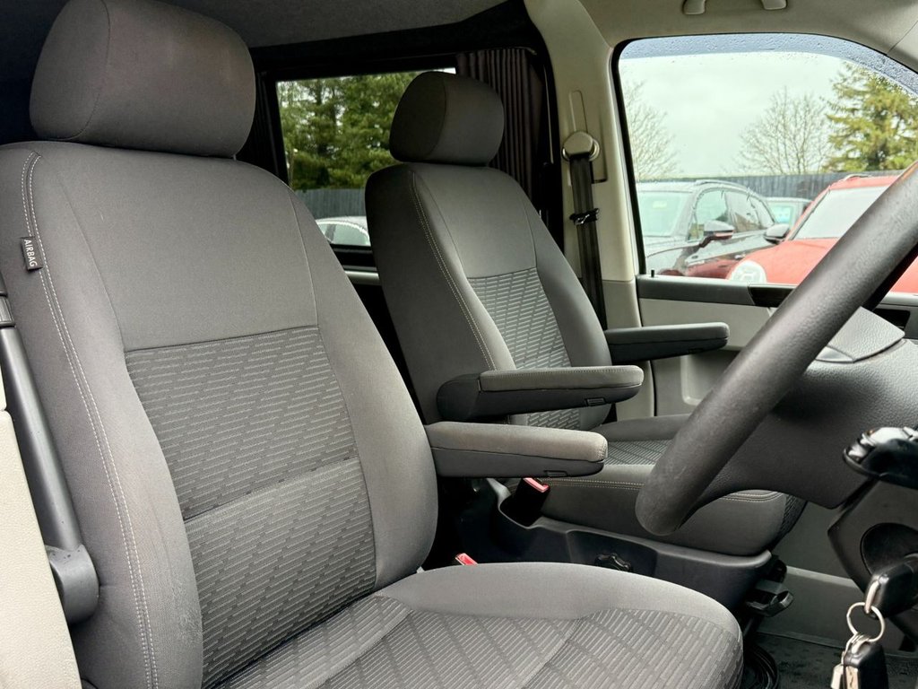 Used Volkswagen Transporter 2014 for sale - 76768772: Photo 14