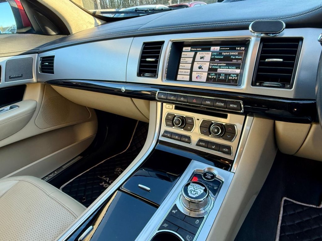 Used Jaguar XF 2014 for sale - 76698507: Photo 17