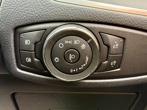 Used Ford S-Max 2016 for sale - 76333769: Photo 23
