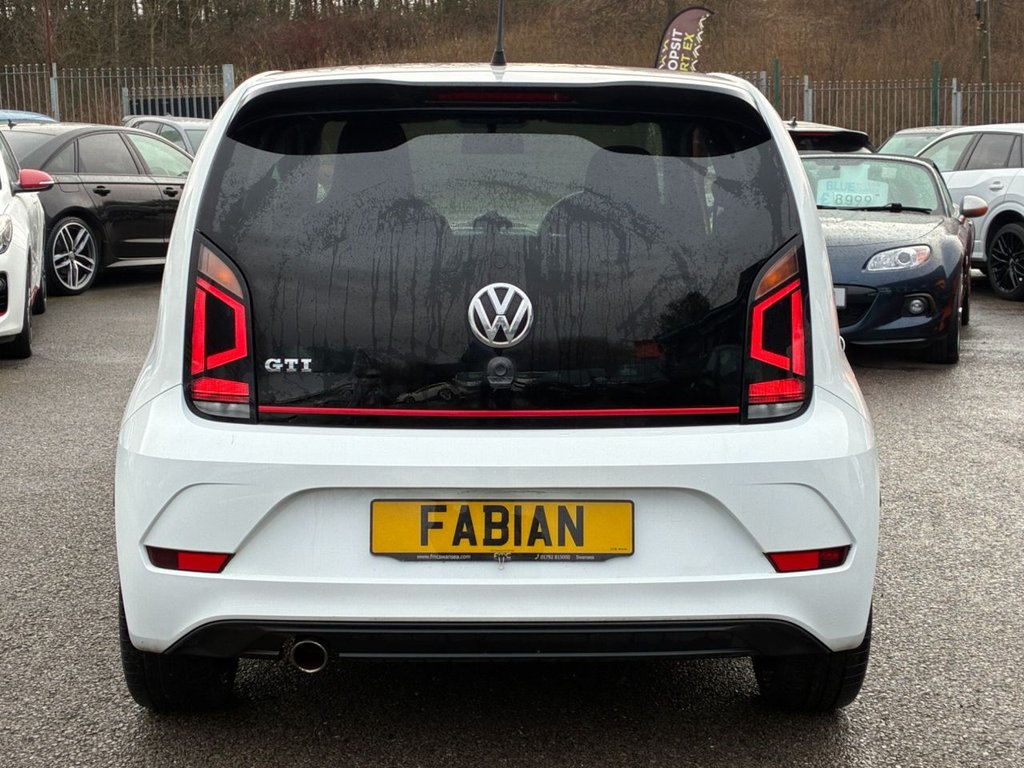 Used Volkswagen up! 2018 for sale - 77451800: Photo 10