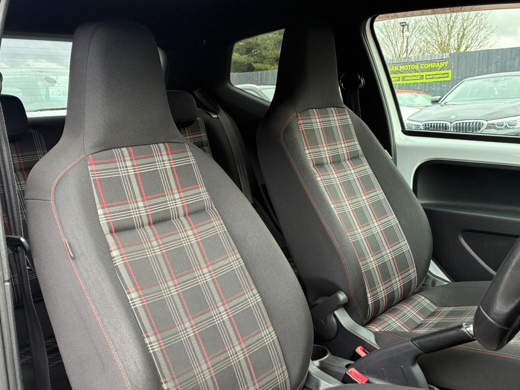 Used Volkswagen up! 2018 for sale - 77451800: Photo 15