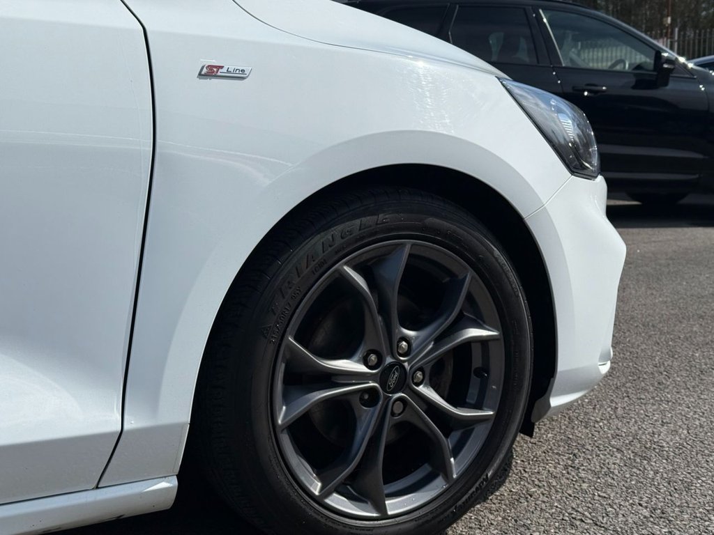 Used Ford Focus 2018 for sale - 78082360: Photo 11