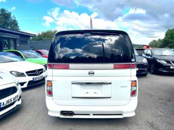 Used Nissan Elgrand 2005 for sale - 64135394: Photo
