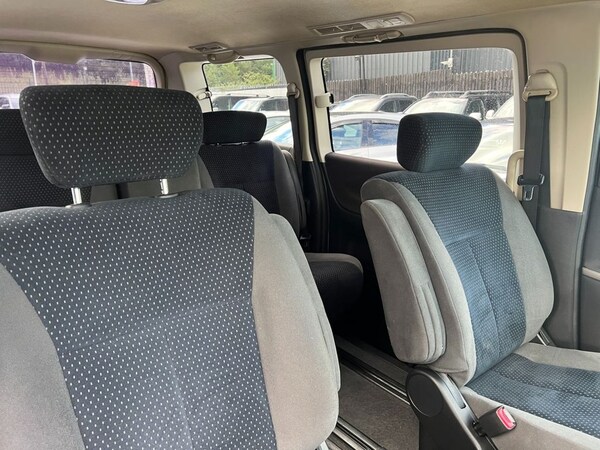 Used Nissan Elgrand 2005 for sale - 64135394: Photo 8