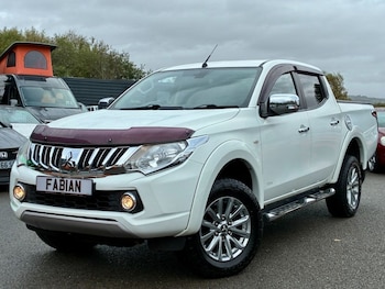 Mitsubishi - L200