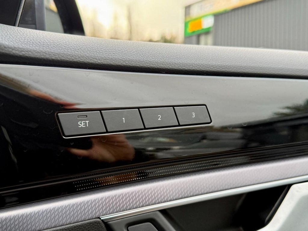 Used Volkswagen Touareg 2019 for sale - 76740090: Photo 19