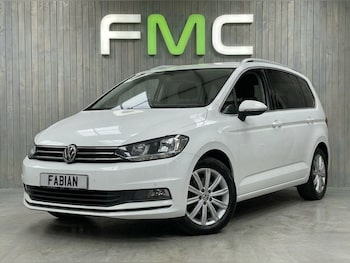 Used Volkswagen Touran 2017 for sale - 78515013: Photo