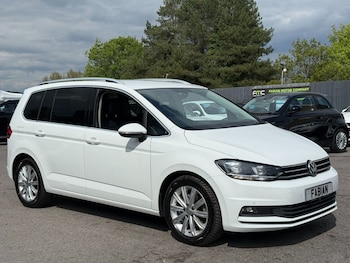 Used Volkswagen Touran 2017 for sale - 78515013: Photo