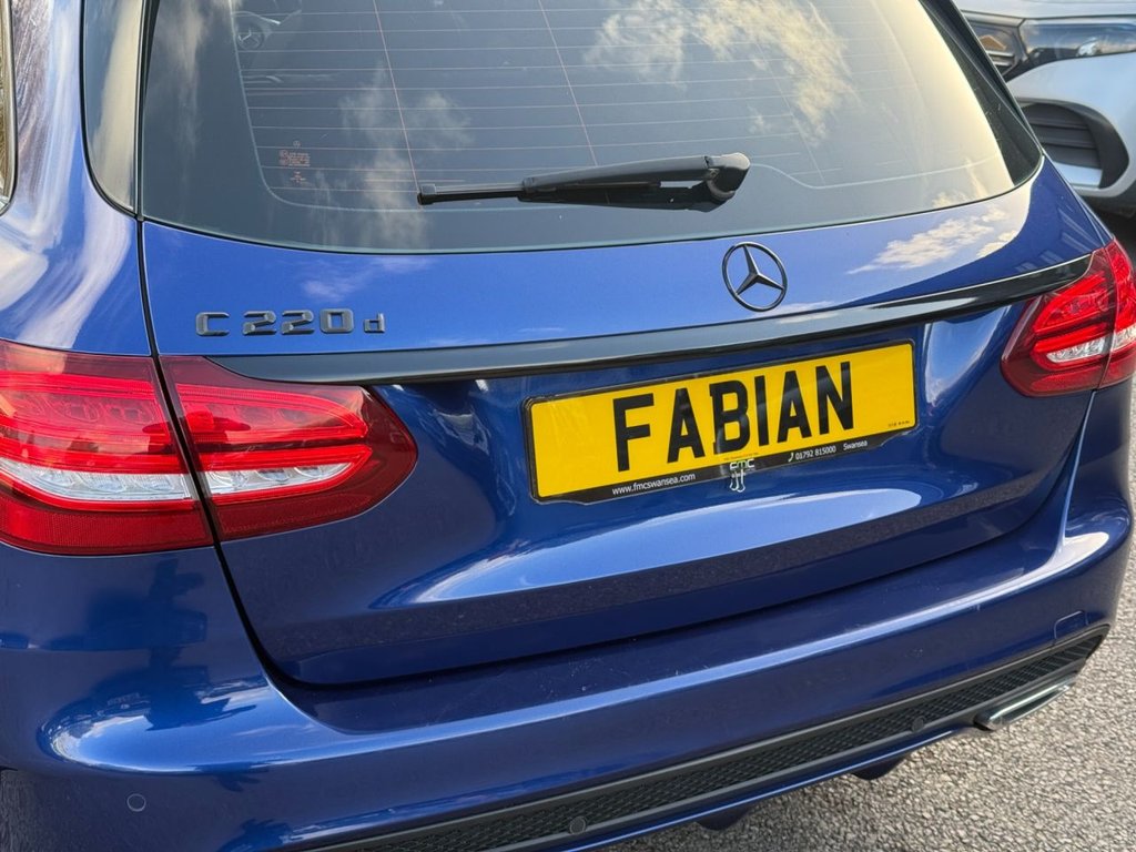 Used Mercedes-Benz C Class 2016 for sale - 77836061: Photo 11