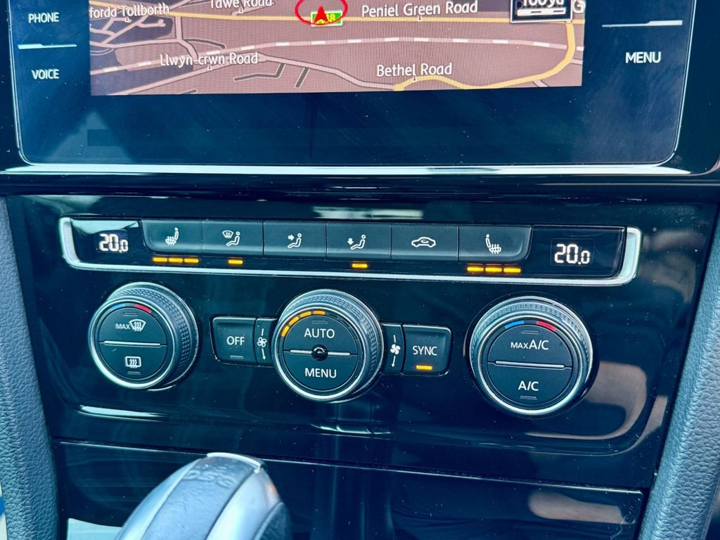 Used Volkswagen Golf 2018 for sale - 77655379: Photo 20