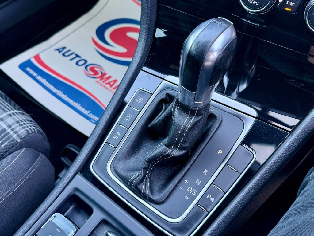 Used Volkswagen Golf 2018 for sale - 77655379: Photo 21