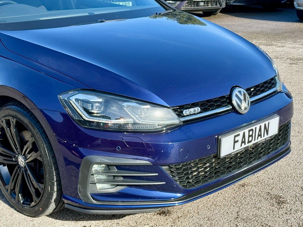 Used Volkswagen Golf 2018 for sale - 77655379: Photo 8