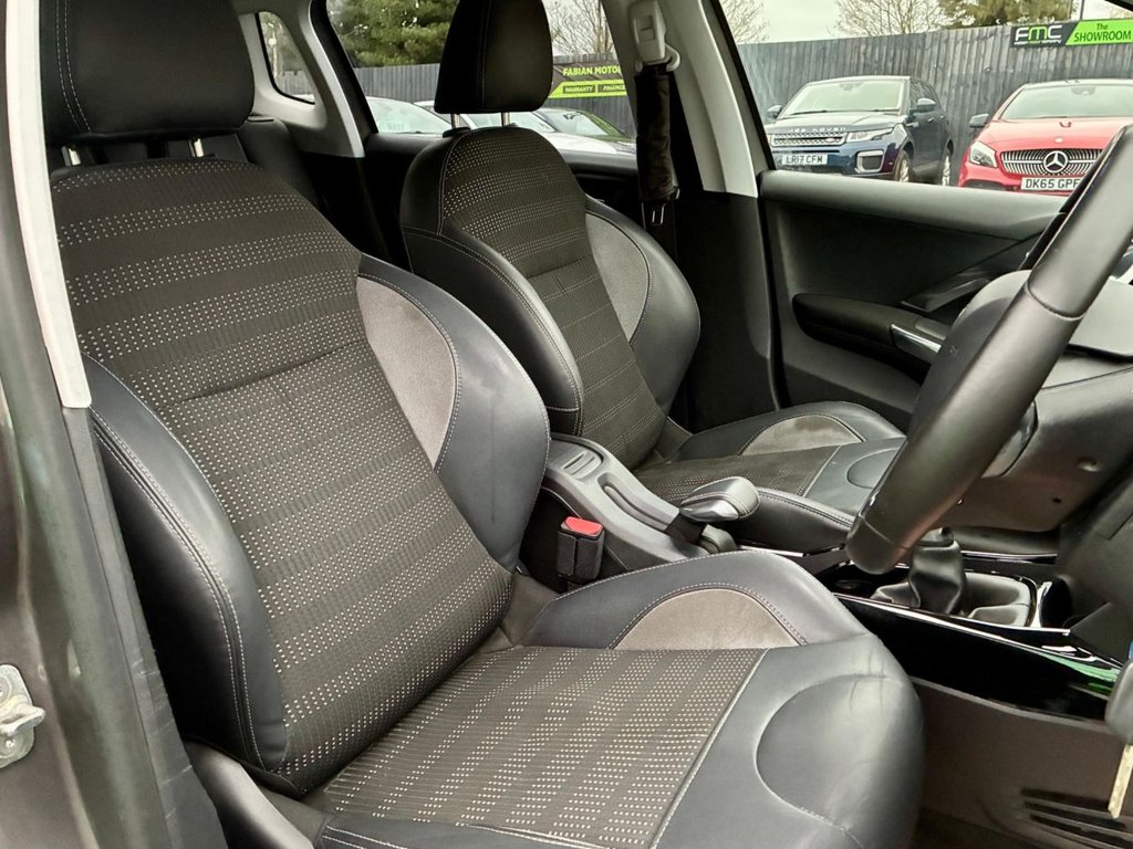 Used Peugeot 2008 2015 for sale - 76481981: Photo 11