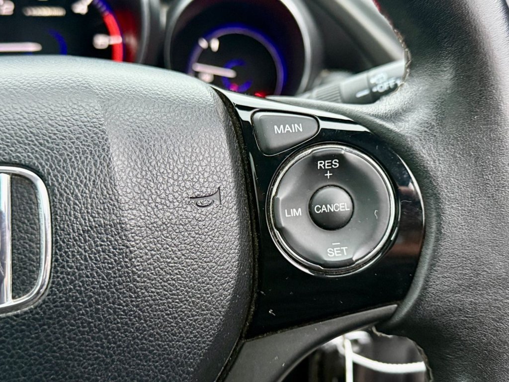 Used Honda Civic 2015 for sale - 76883392: Photo 17