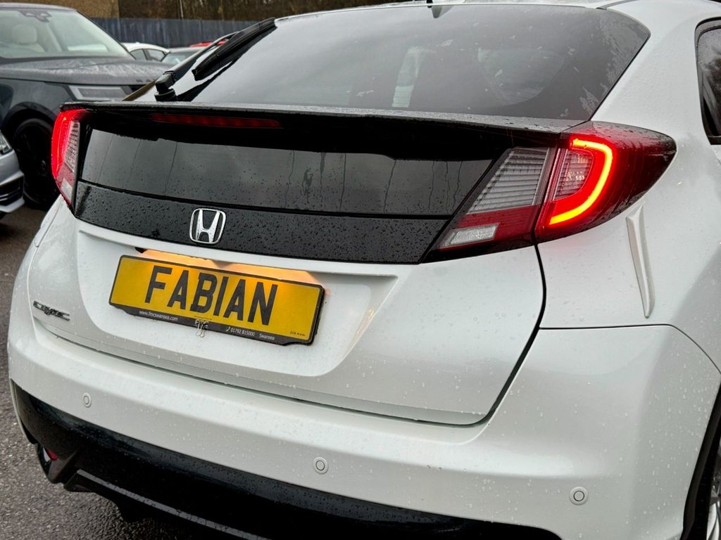 Used Honda Civic 2015 for sale - 76883392: Photo 9