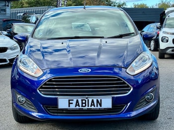 Used Ford Fiesta 2017 for sale - 76038672: Photo