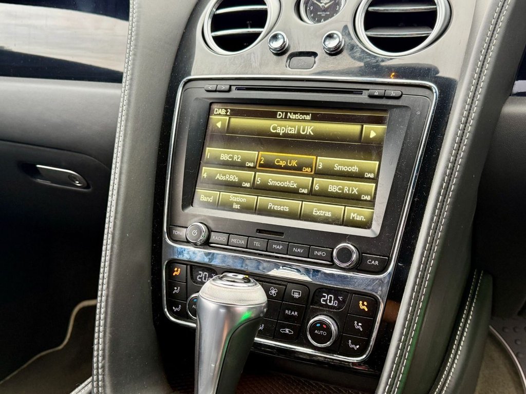 Used Bentley Continental 2015 for sale - 76509821: Photo 17