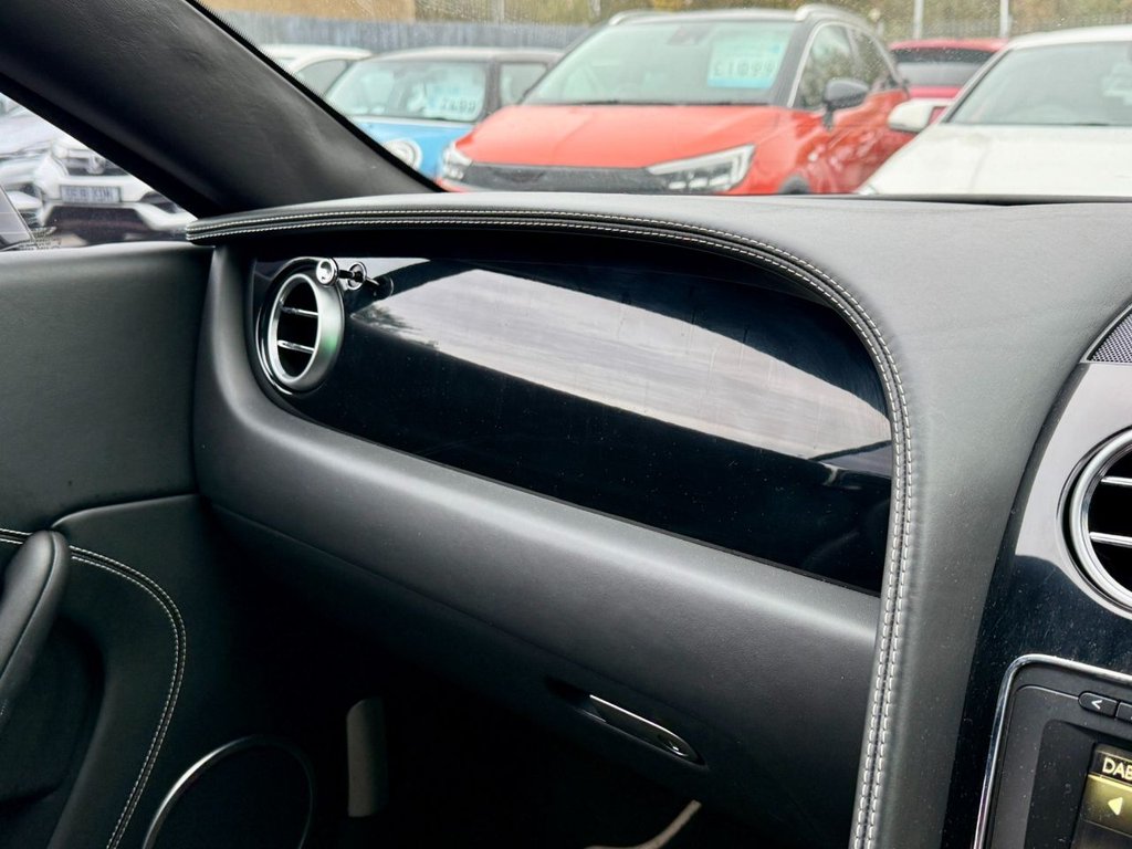 Used Bentley Continental 2015 for sale - 76509821: Photo 20