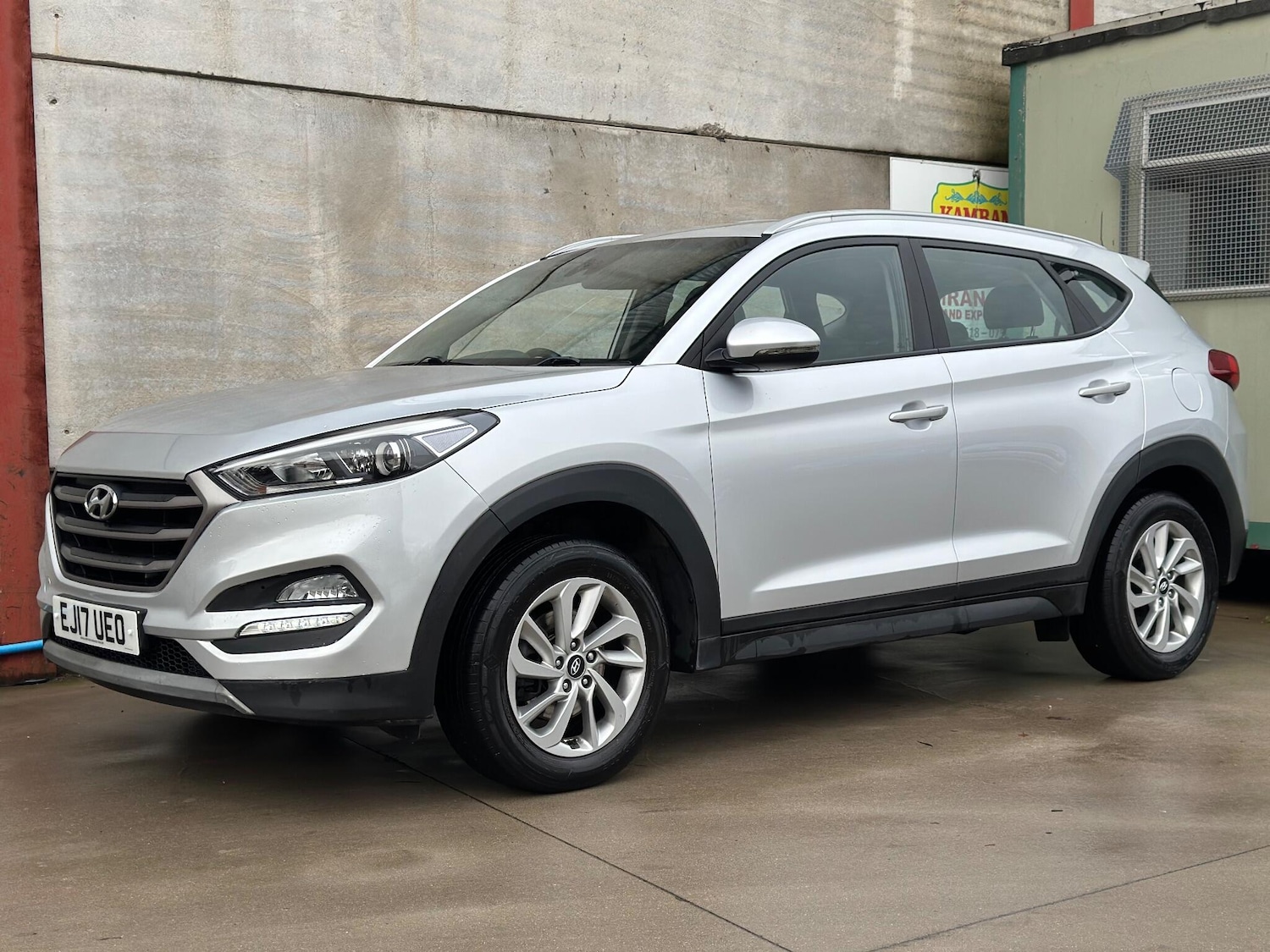 Used Hyundai TUCSON 2017 for sale - 76886242: Photo 6