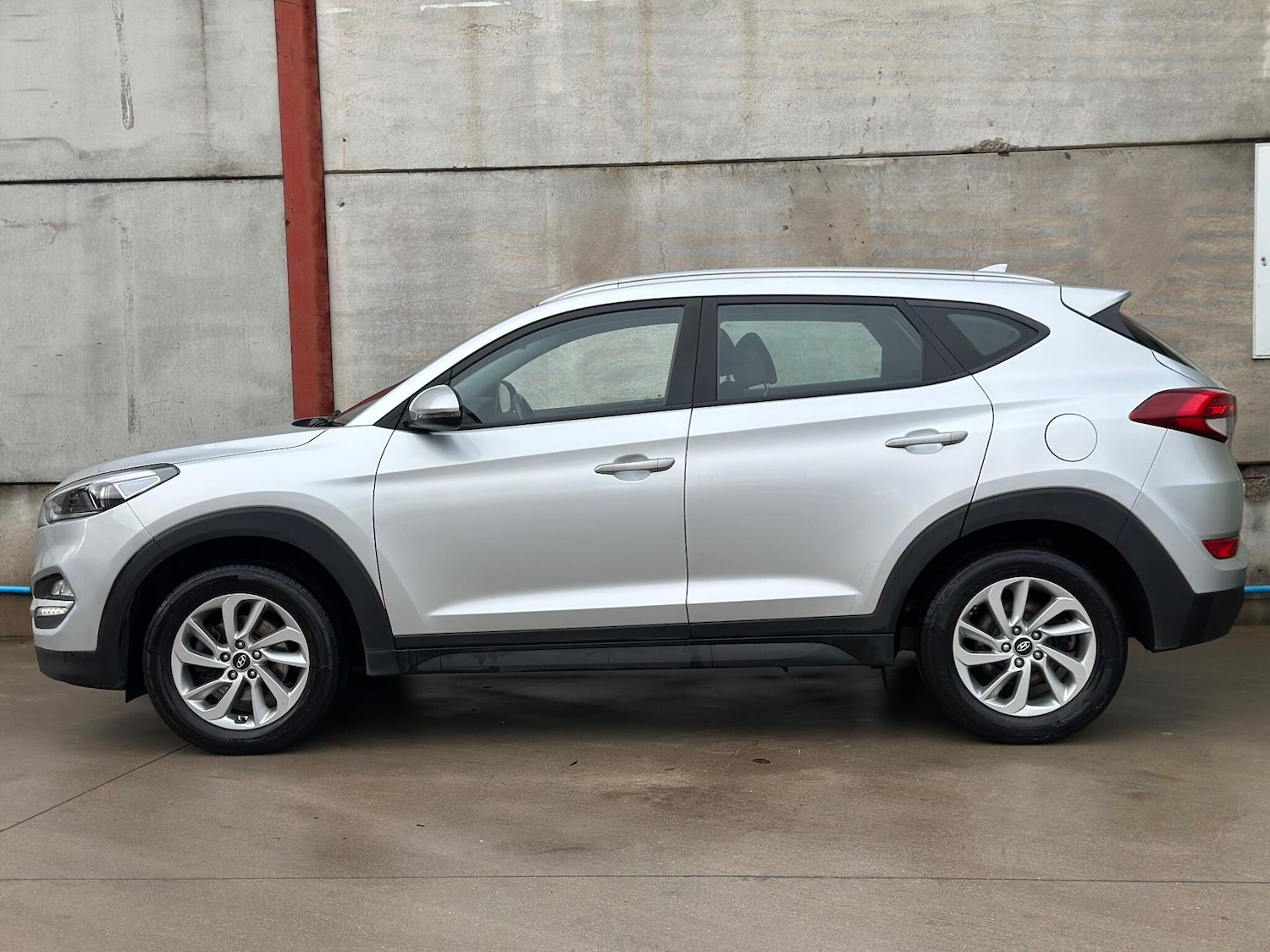 Used Hyundai TUCSON 2017 for sale - 76886242: Photo 7