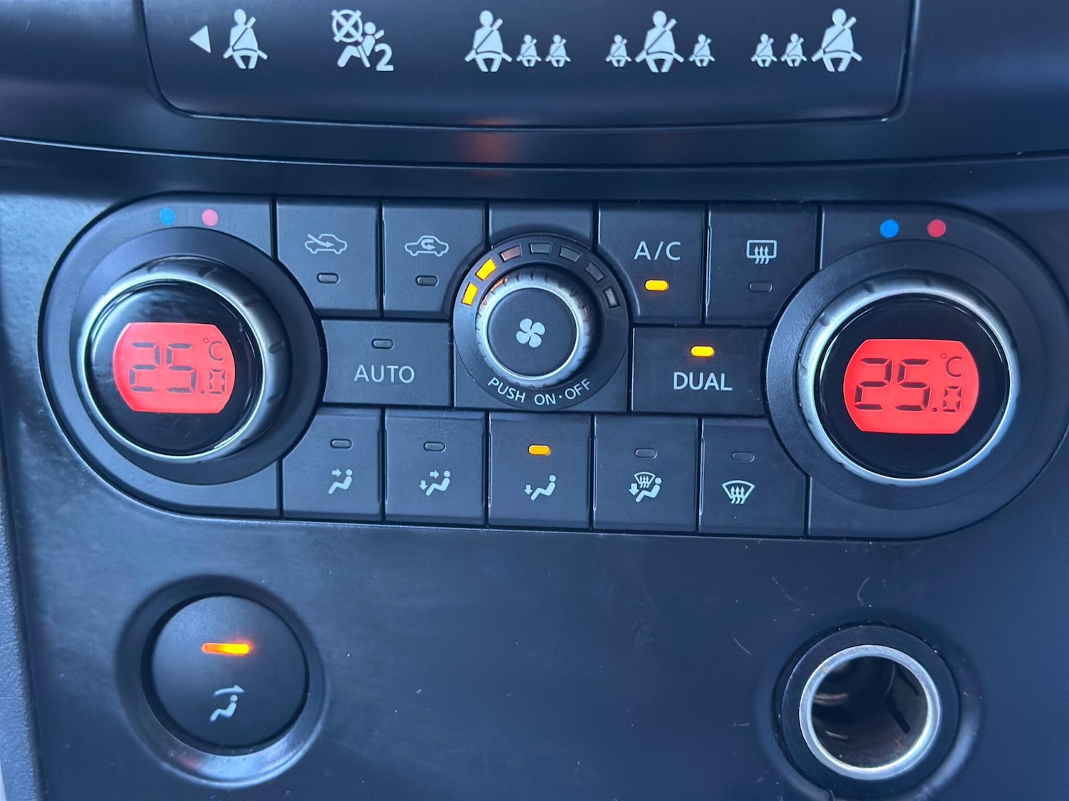 Used Nissan Qashqai for sale - 77799278: Photo 21