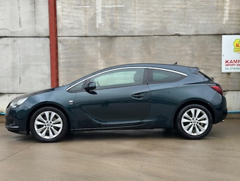 Used Vauxhall Astra GTC 2016 for sale - 77625458: Photo