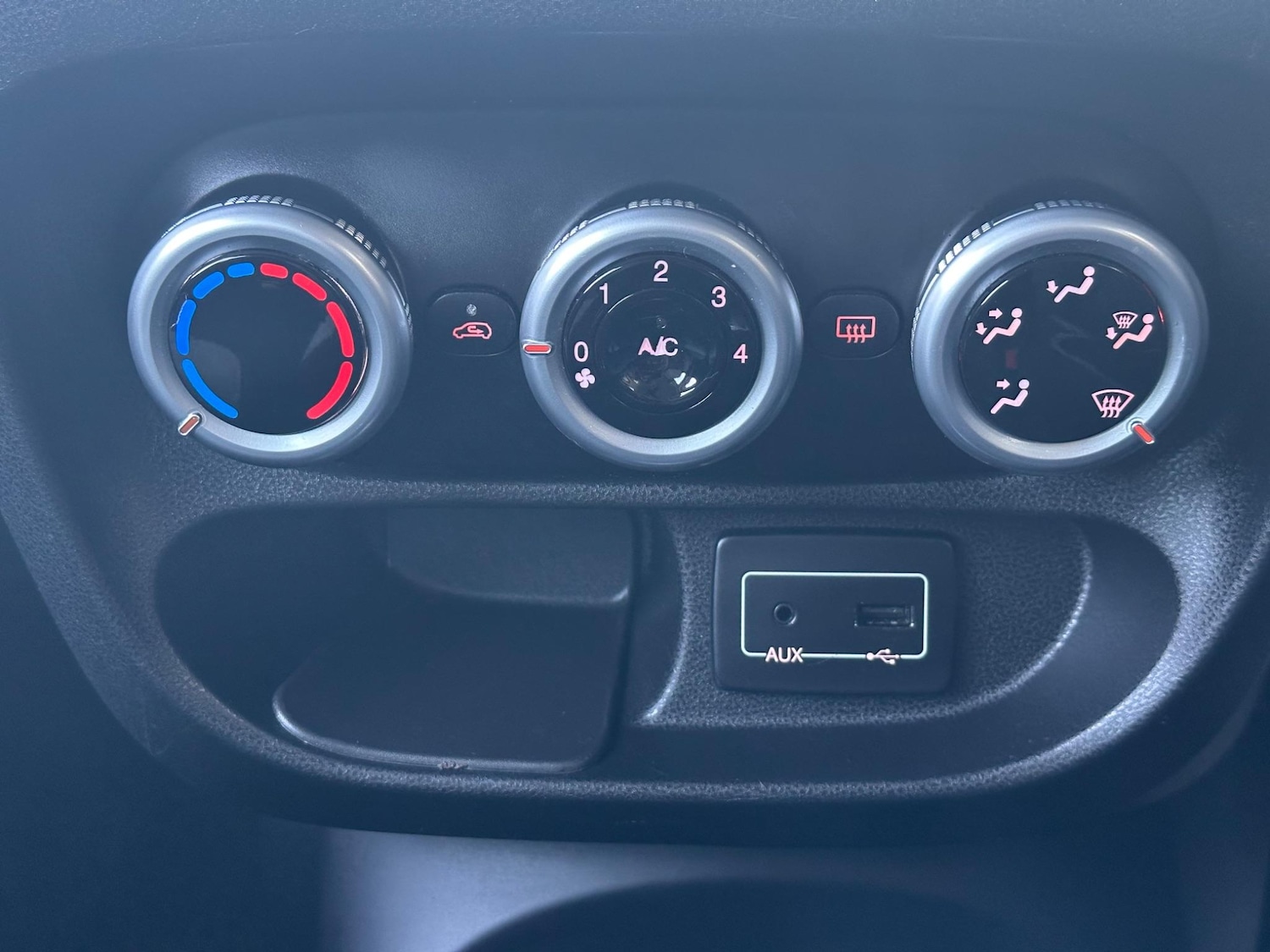 Used Fiat 500L 2015 for sale - 76886468: Photo 17