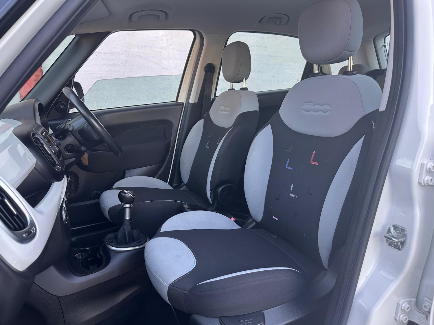 Used Fiat 500L 2015 for sale - 76886468: Photo 23