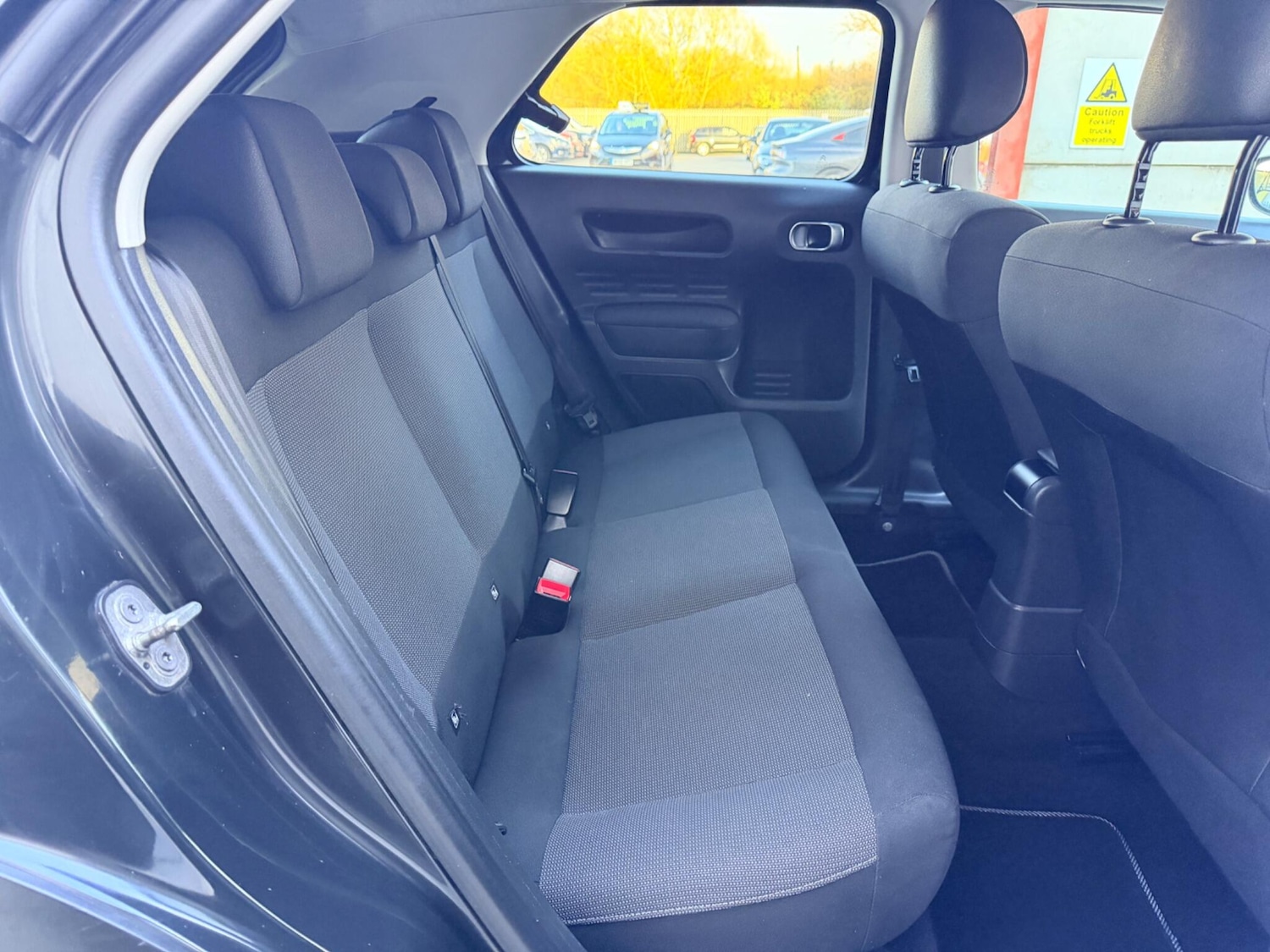 Used Citroen C4 Cactus 2016 for sale - 77892545: Photo 17