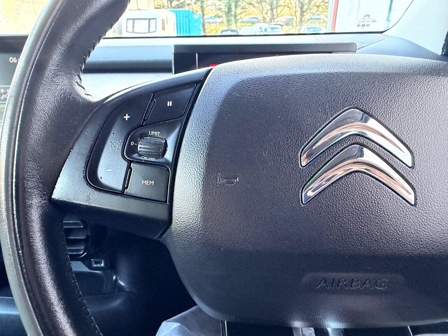 Used Citroen C4 Cactus 2016 for sale - 77892545: Photo 31