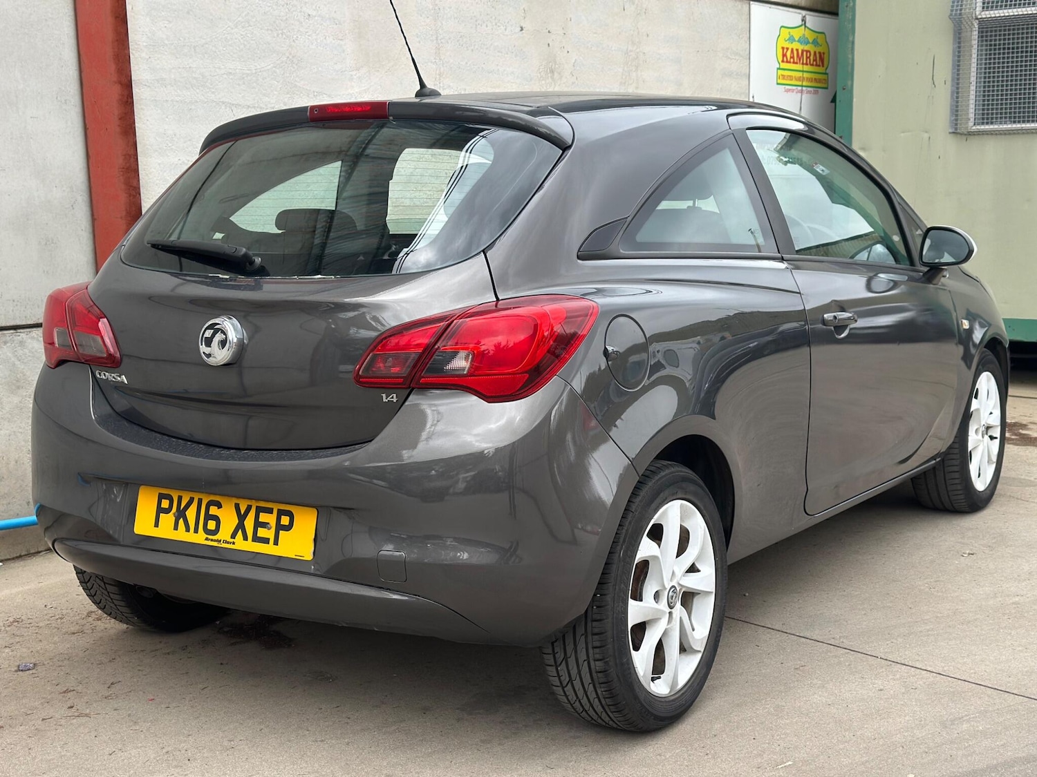 Used Vauxhall Corsa 2016 for sale - 78100918: Photo 10