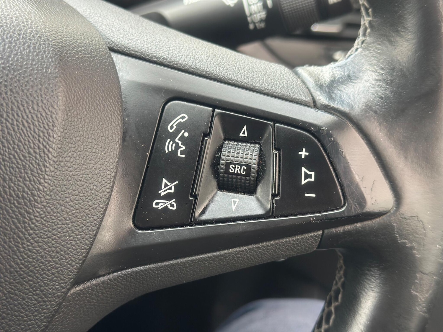 Used Vauxhall Corsa 2016 for sale - 78100918: Photo 22