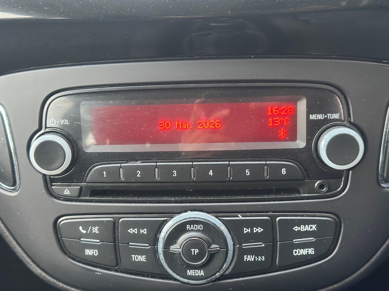 Used Vauxhall Corsa 2016 for sale - 78100918: Photo 26