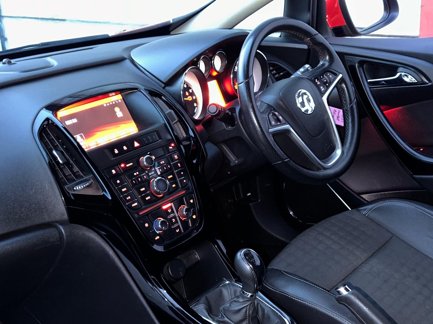 Used Vauxhall Astra GTC 2018 for sale - 76498771: Photo 12