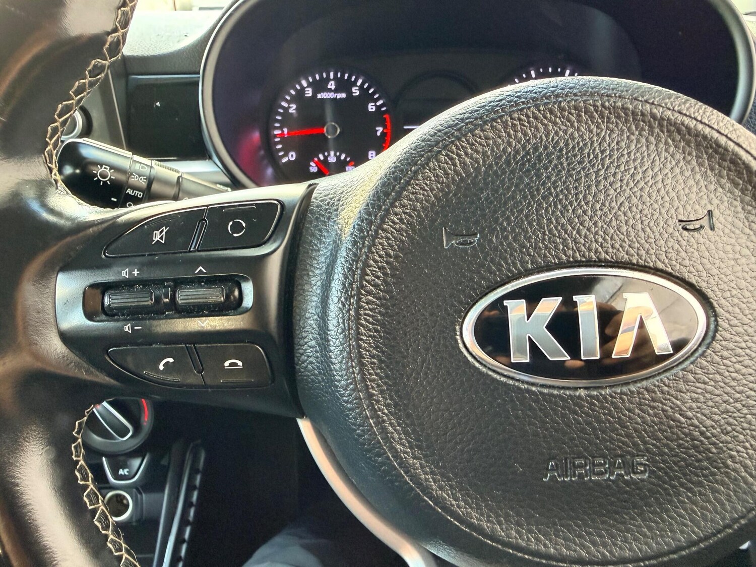 Used Kia Picanto 2019 for sale - 76389315: Photo 27