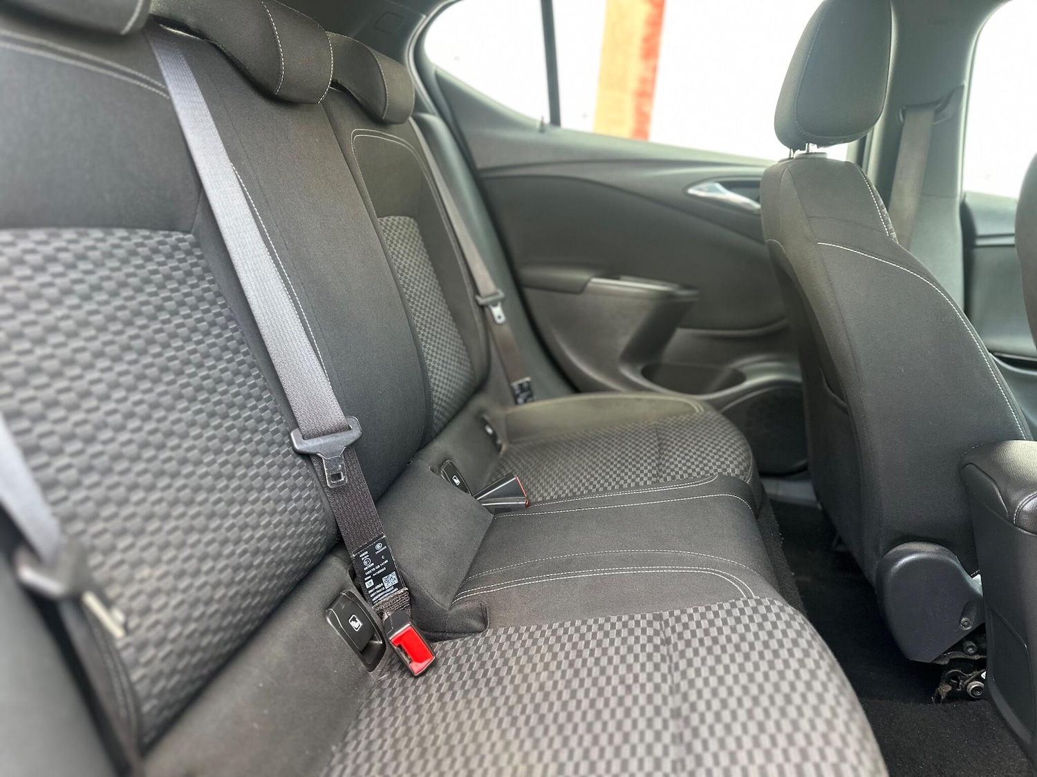 Used Vauxhall Astra 2017 for sale - 76702501: Photo 17