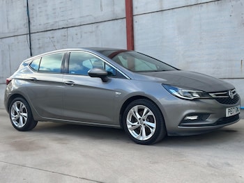 Used Vauxhall Astra 2017 for sale - 76702501: Photo