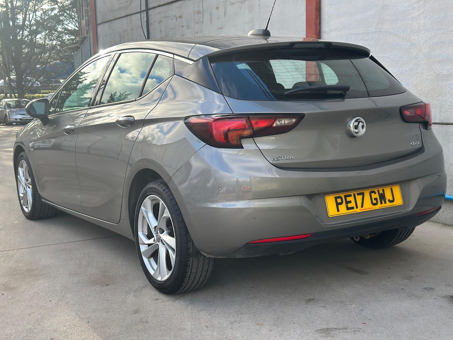Used Vauxhall Astra 2017 for sale - 76702501: Photo 5