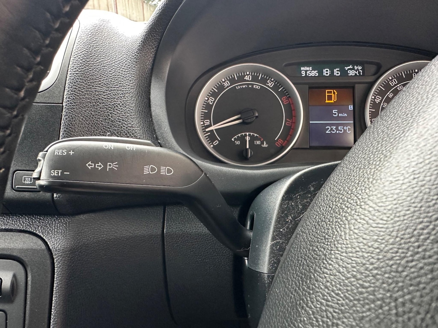 Vehicle 29