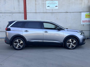 Used Peugeot 5008 2017 for sale - 79475383: Photo