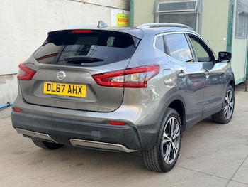 Used Nissan Qashqai 2017 for sale - 79291537: Photo