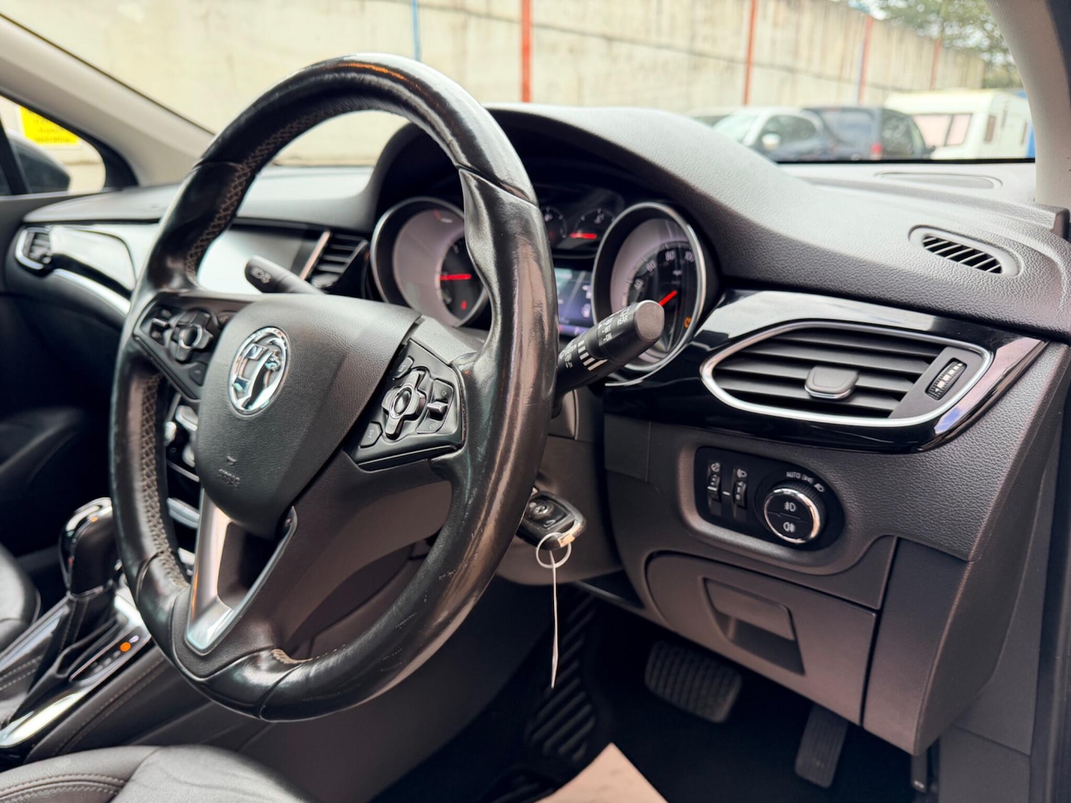 Used Vauxhall Astra 2017 for sale - 78100626: Photo 21