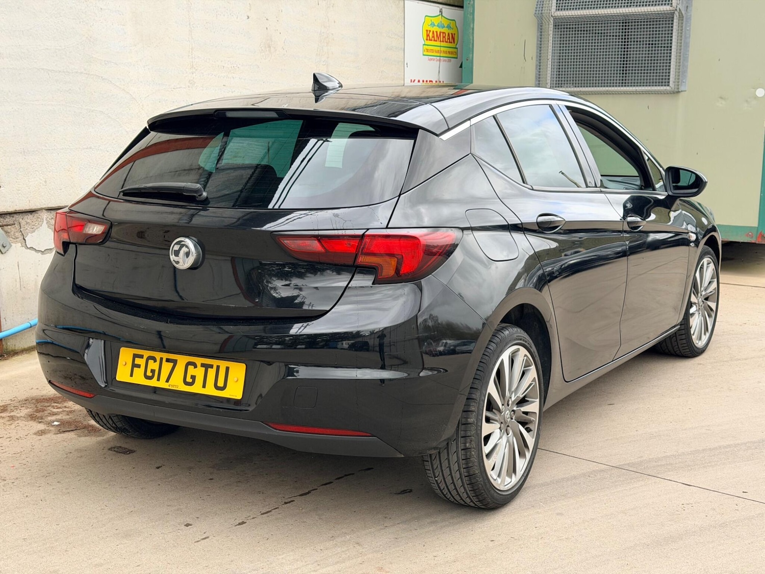 Used Vauxhall Astra 2017 for sale - 78100626: Photo 5