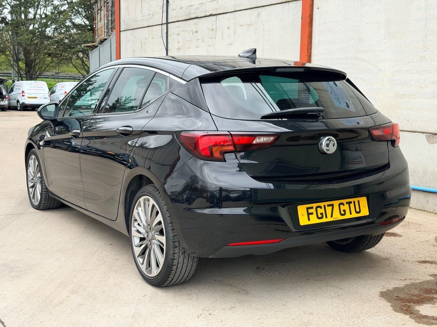 Used Vauxhall Astra 2017 for sale - 78100626: Photo 8