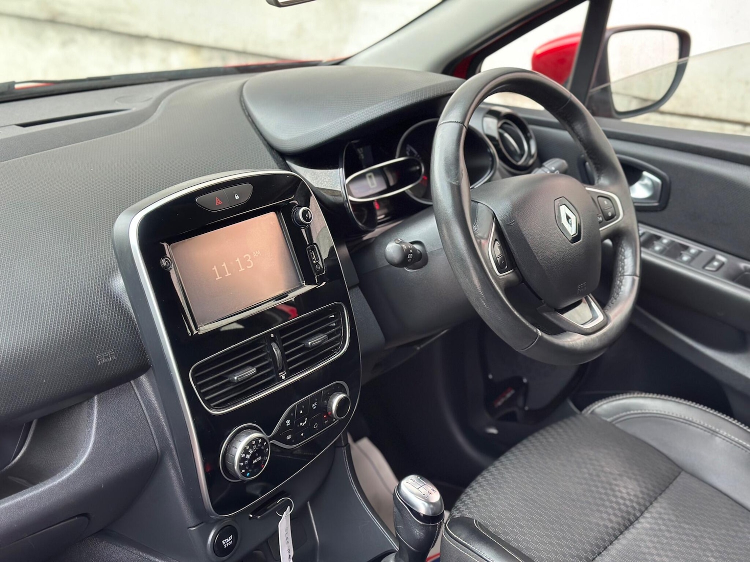 Used Renault Clio for sale - 77753544: Photo 11