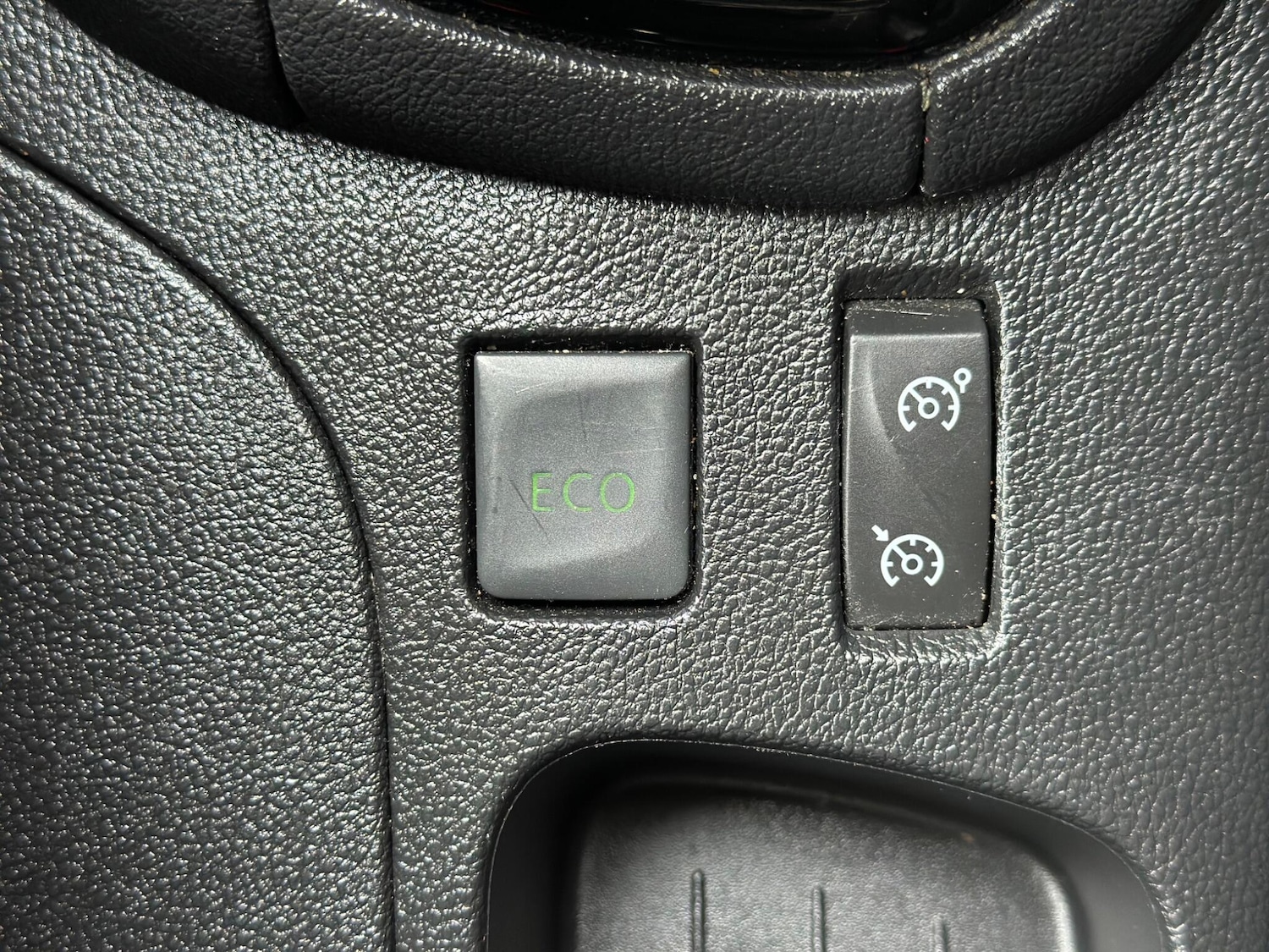 Used Renault Clio for sale - 77753544: Photo 16