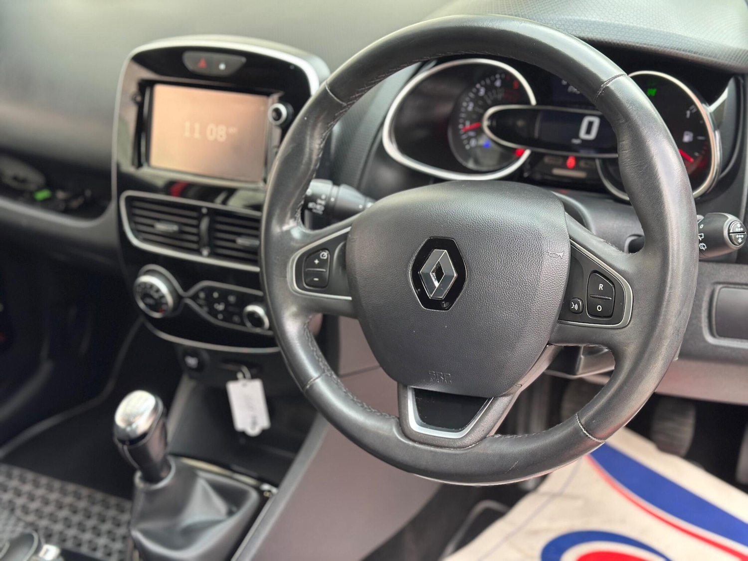 Used Renault Clio for sale - 77753544: Photo 23