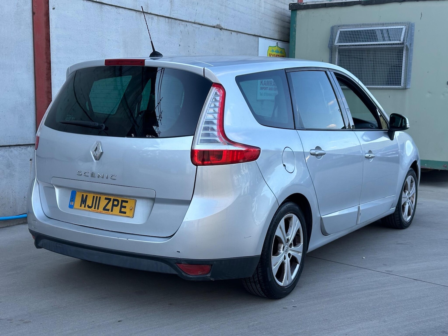 Vehicle 4